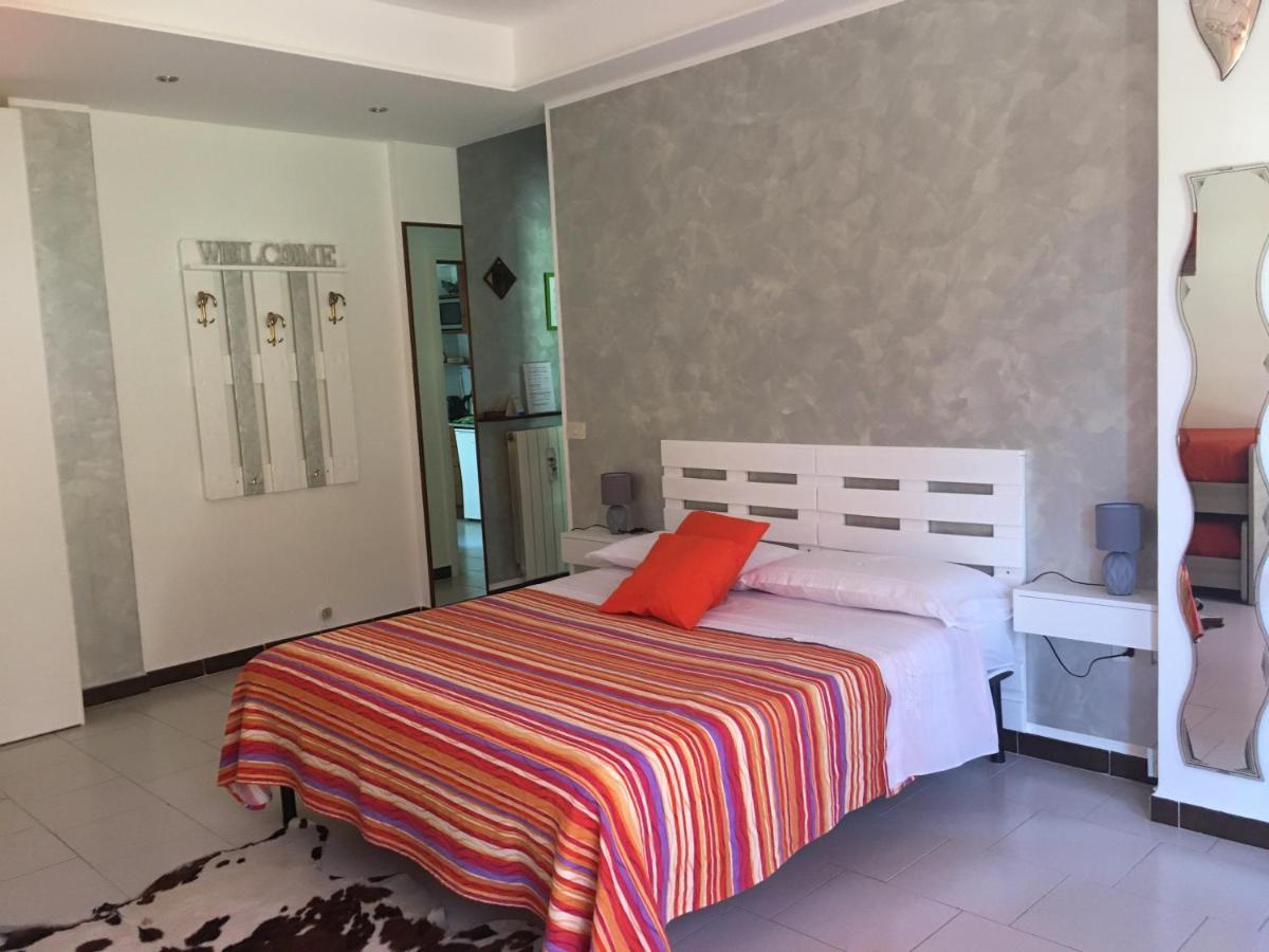 Big Family Bed & Breakfast Suello Exterior photo